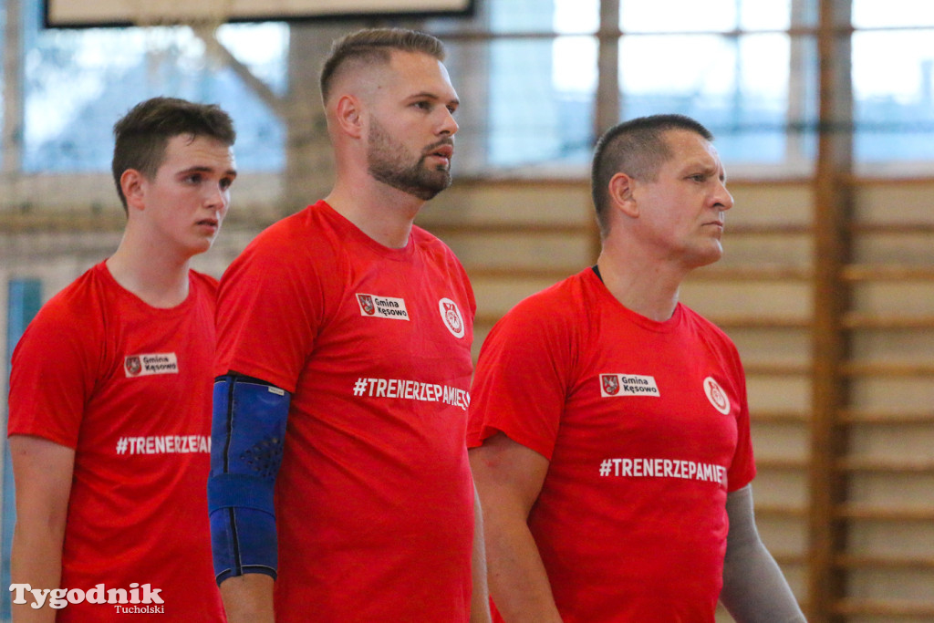 Piłka ręczna: LKS Kęsowo wygrał walkowerem 10:0
