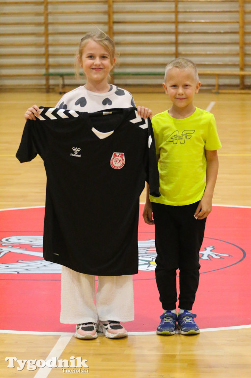 Piłka ręczna: LKS Kęsowo wygrał walkowerem 10:0