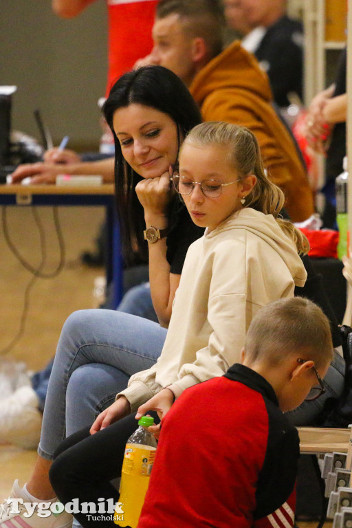 Piłka ręczna: LKS Kęsowo wygrał walkowerem 10:0