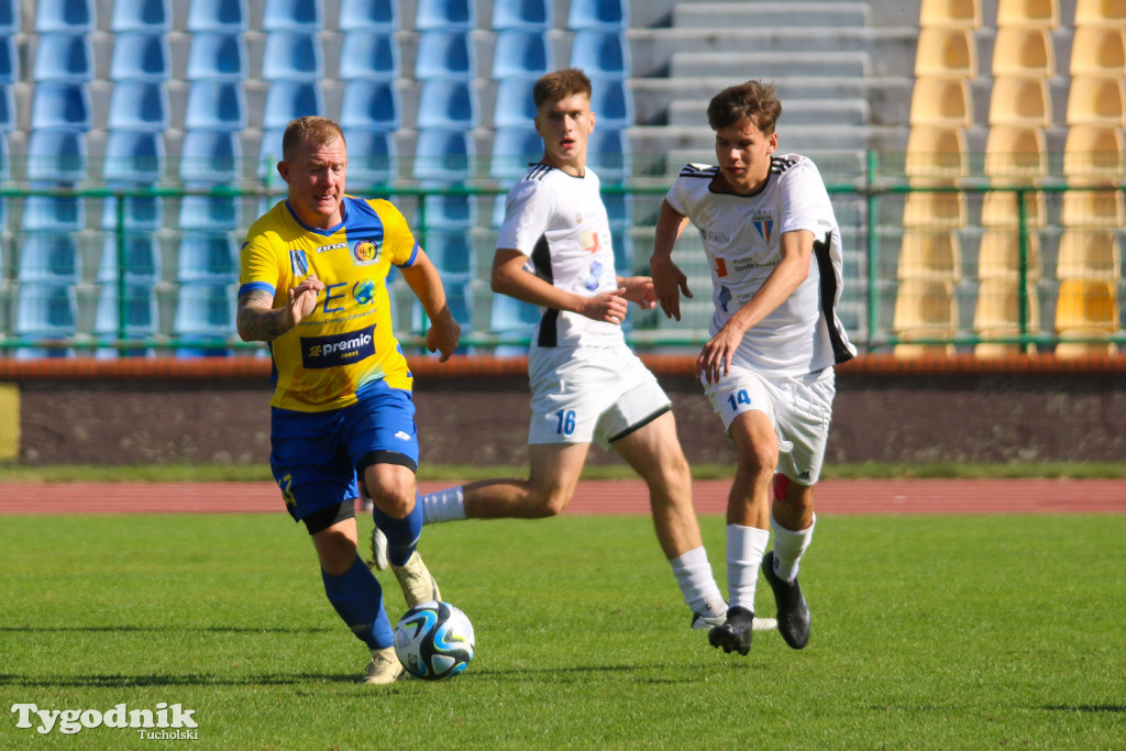 Klasa okręgowa: Pomorzanin toruń - Rawys CEO Raciąż 5:0 (1:0)