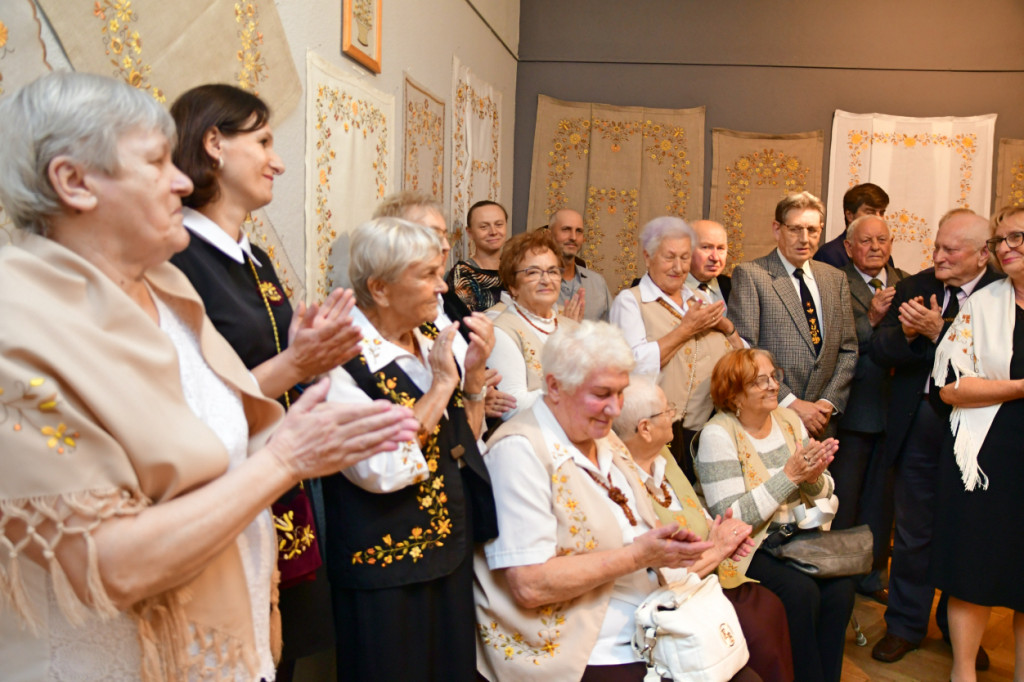 Złotnica. 40. urodziny Zespołu Haftu Kaszubskiego w Tucholi