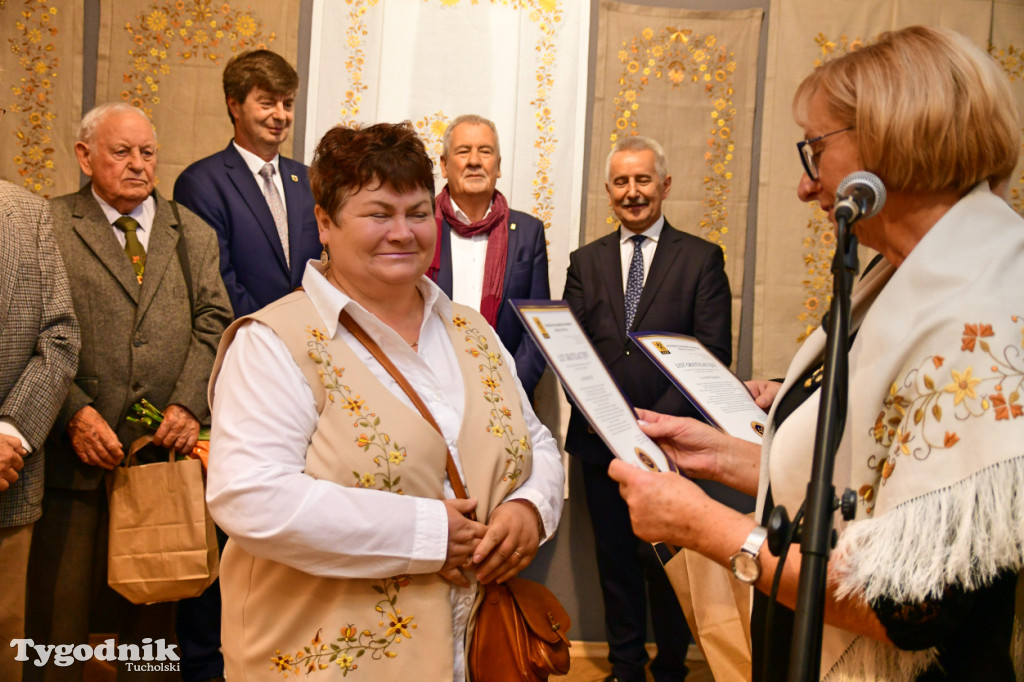 Złotnica. 40. urodziny Zespołu Haftu Kaszubskiego w Tucholi