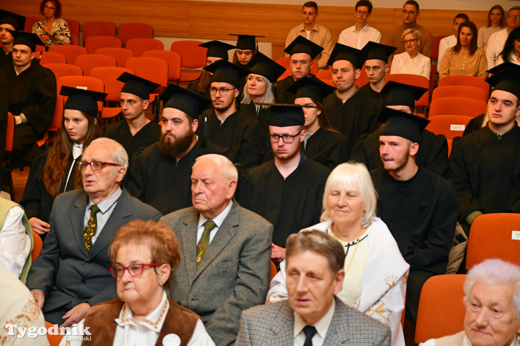 Inauguracja roku akademickiego Wyższej Szkoły Zarządzania Środowiskiem w Tucholi