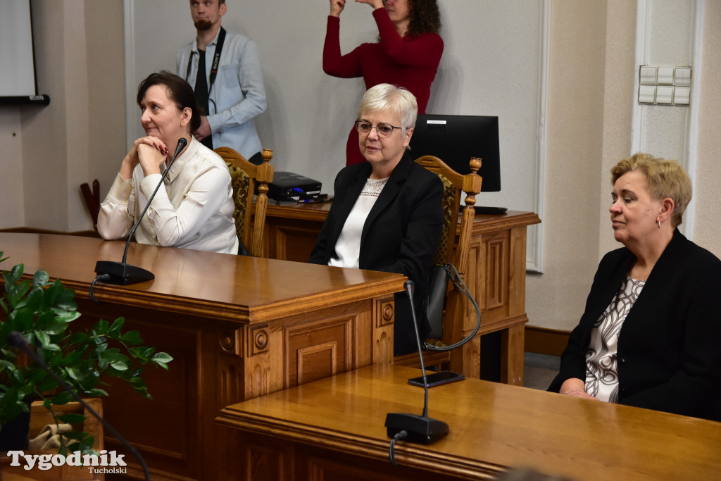 Tuchola: Rozdano stypendia burmistrza / LISTA WYRÓŻNIONYCH + ZDJĘCIA