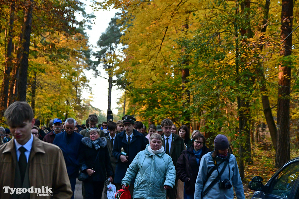 Tuchola: Spacer Pamięci - zaduszki patriotyczne (24.10)