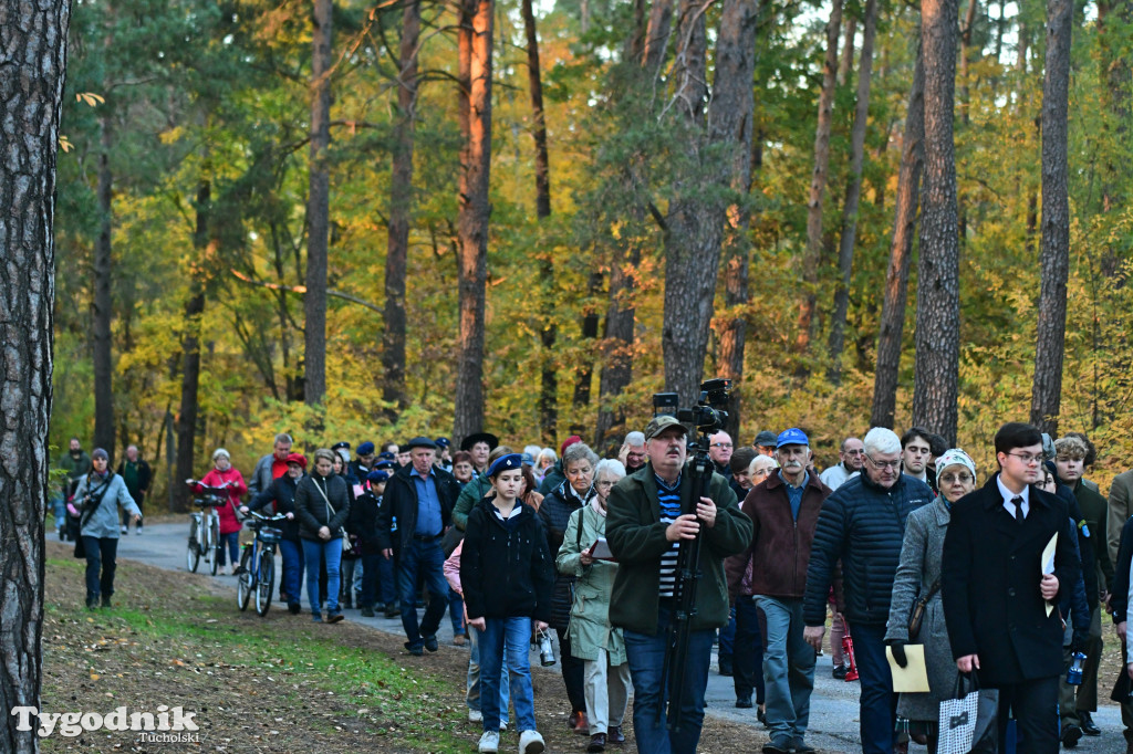 Tuchola: Spacer Pamięci - zaduszki patriotyczne (24.10)