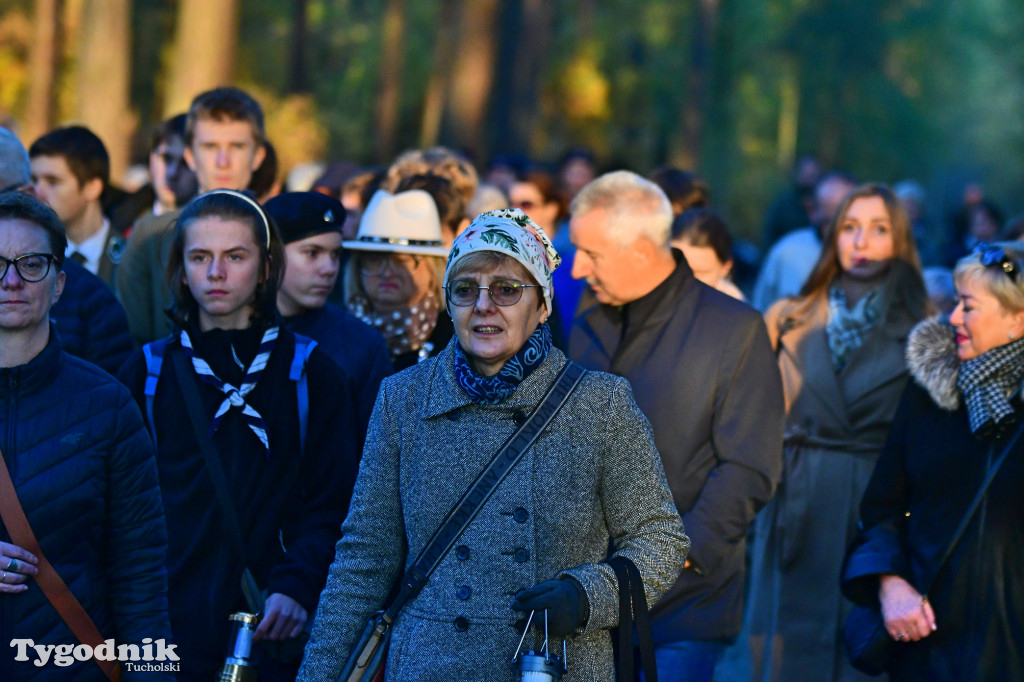 Tuchola: Spacer Pamięci - zaduszki patriotyczne (24.10)