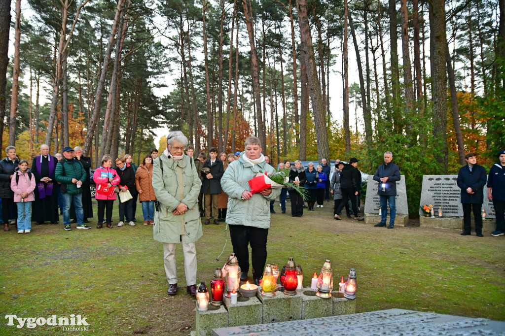 Tuchola: Spacer Pamięci - zaduszki patriotyczne (24.10)