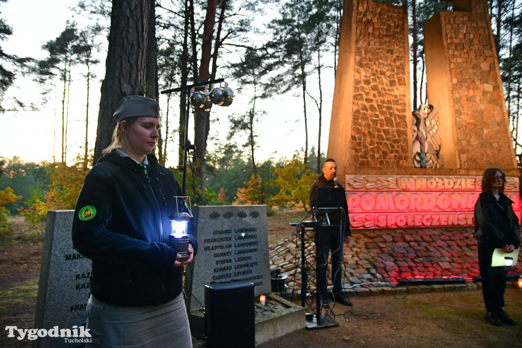 Tuchola: Spacer Pamięci - zaduszki patriotyczne (24.10)