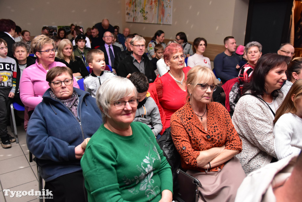 W Gostycynie na Święto Niepodległości były patriotyczne pieśni, prmocja gminy i gęsina / ZDJĘCIA