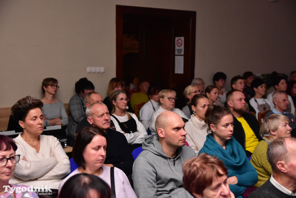 W Gostycynie na Święto Niepodległości były patriotyczne pieśni, prmocja gminy i gęsina / ZDJĘCIA