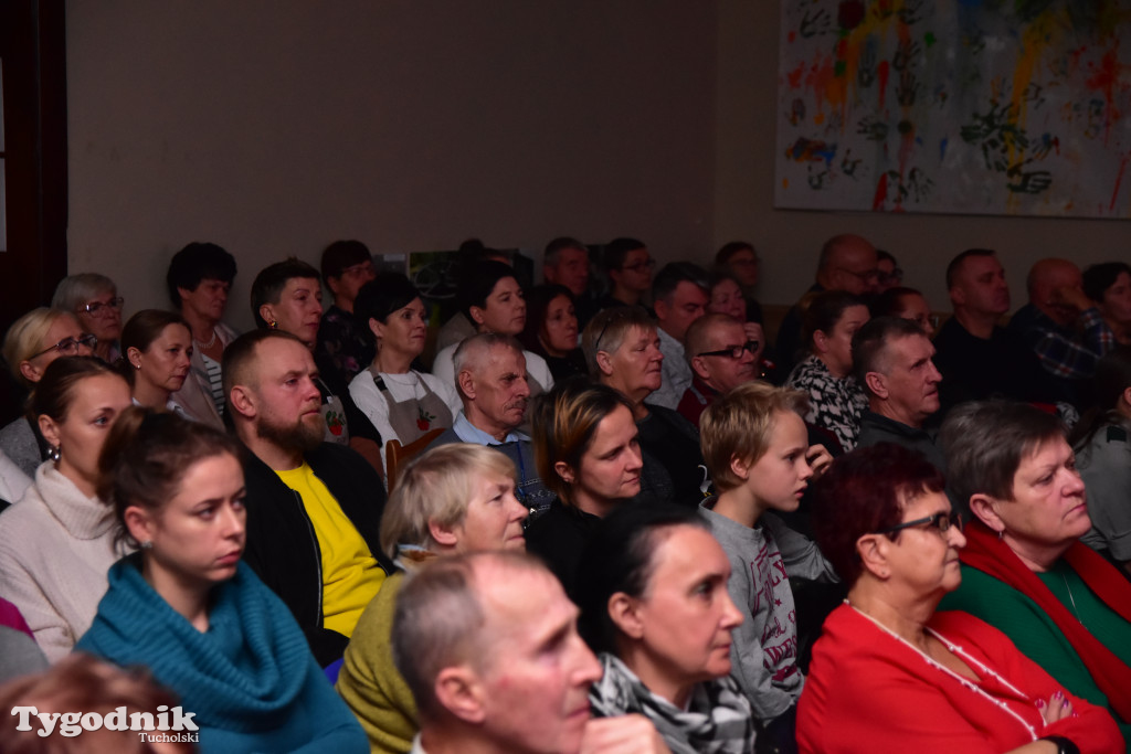 W Gostycynie na Święto Niepodległości były patriotyczne pieśni, prmocja gminy i gęsina / ZDJĘCIA