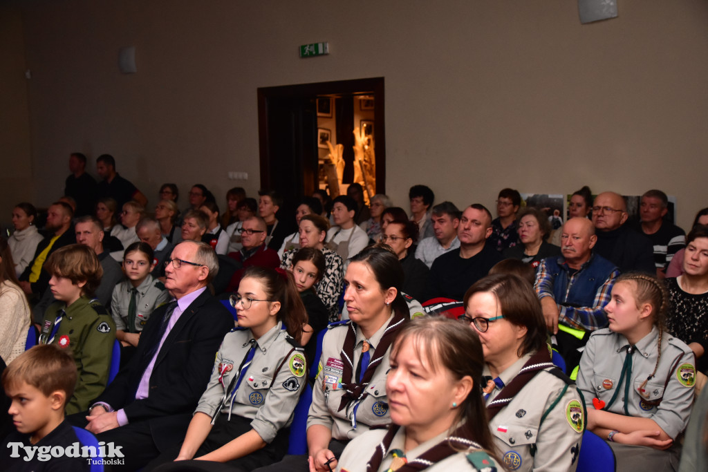 W Gostycynie na Święto Niepodległości były patriotyczne pieśni, prmocja gminy i gęsina / ZDJĘCIA