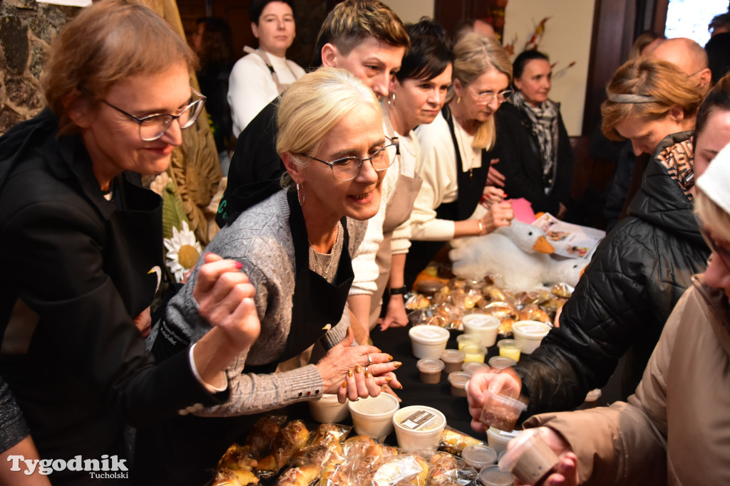 W Gostycynie na Święto Niepodległości były patriotyczne pieśni, prmocja gminy i gęsina / ZDJĘCIA