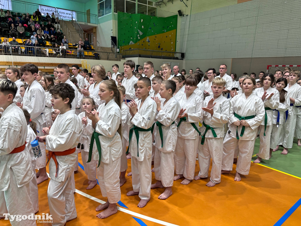 Zawody karate w Tucholi i 25-lecie Tomasza Krygowskiego