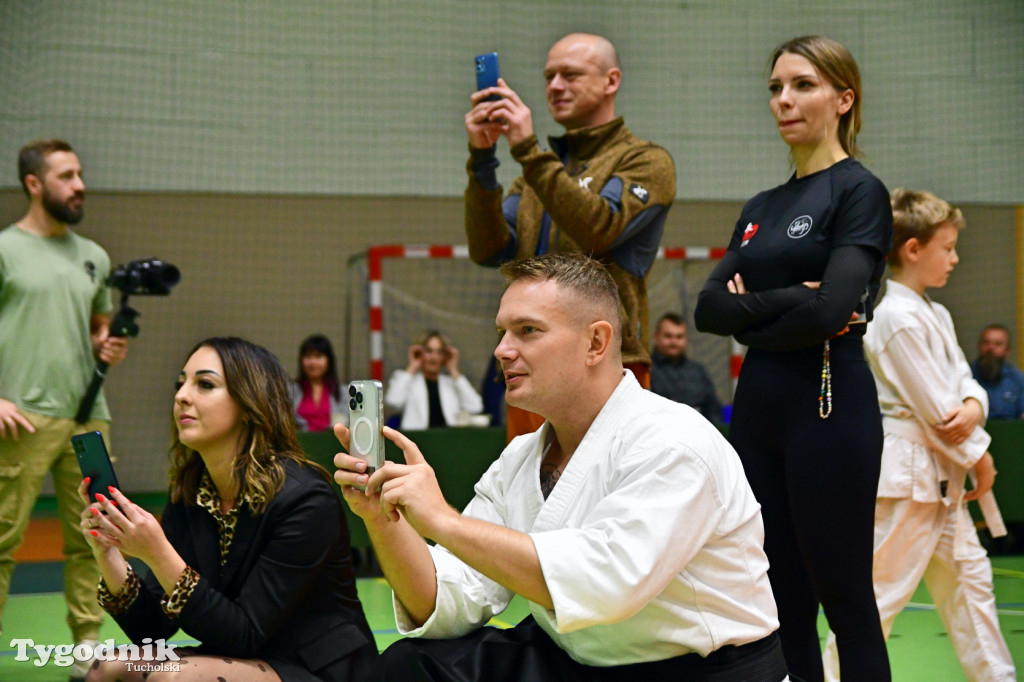 Zawody karate w Tucholi i 25-lecie Tomasza Krygowskiego