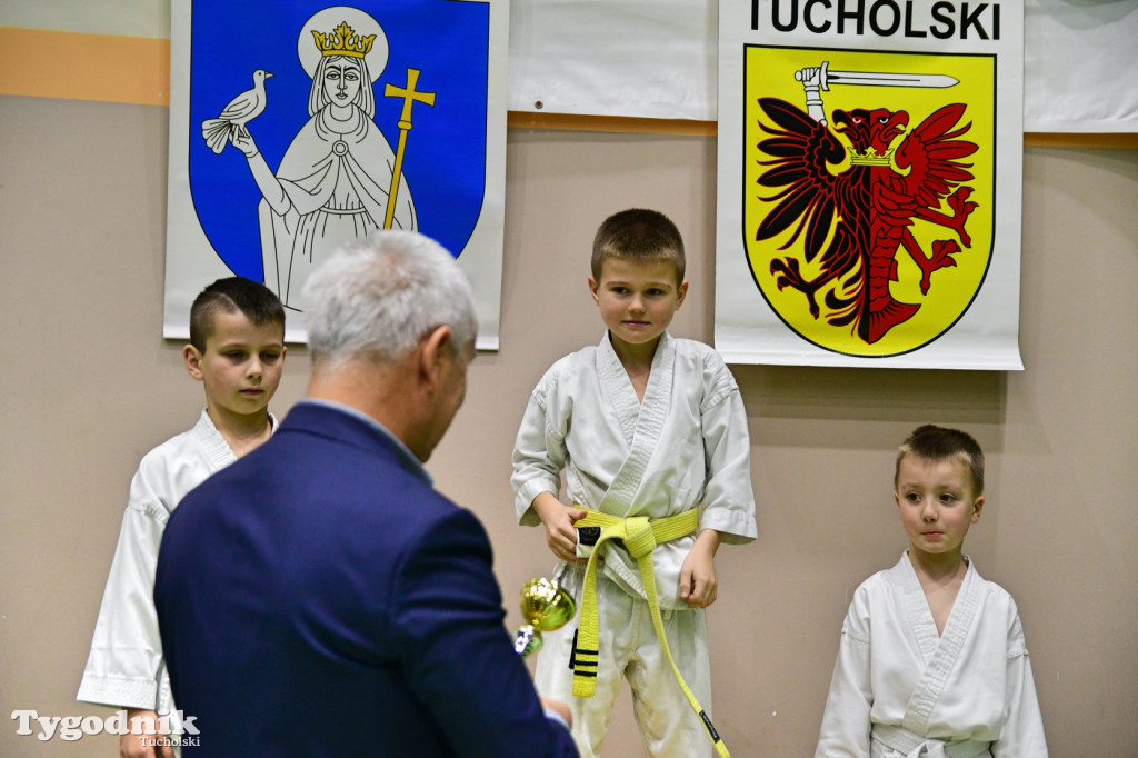 Zawody karate w Tucholi i 25-lecie Tomasza Krygowskiego