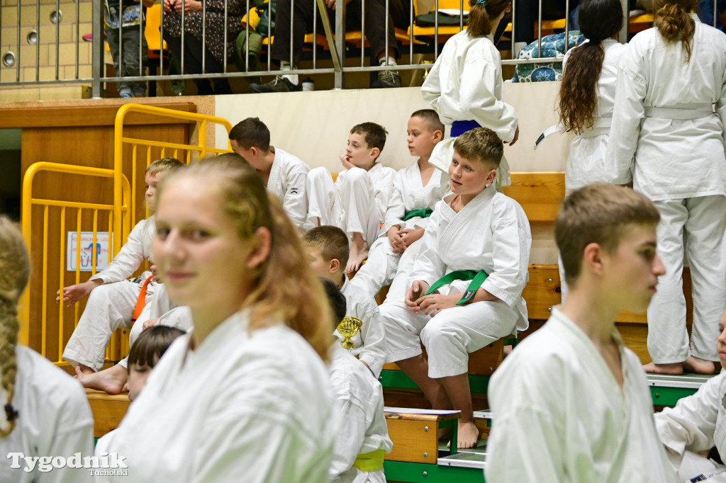 Zawody karate w Tucholi i 25-lecie Tomasza Krygowskiego