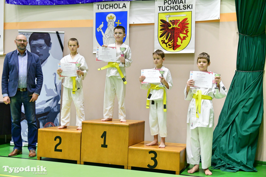 Zawody karate w Tucholi i 25-lecie Tomasza Krygowskiego