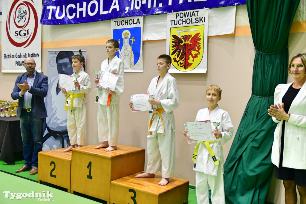 Zawody karate w Tucholi i 25-lecie Tomasza Krygowskiego