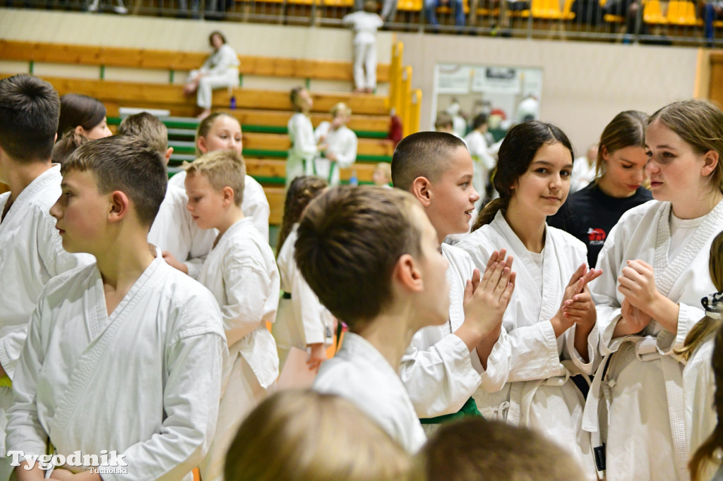 Zawody karate w Tucholi i 25-lecie Tomasza Krygowskiego