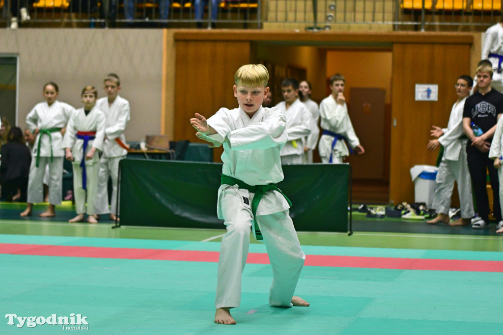 Zawody karate w Tucholi i 25-lecie Tomasza Krygowskiego