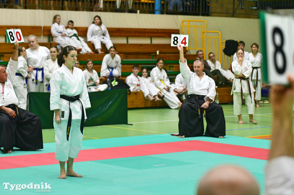 Zawody karate w Tucholi i 25-lecie Tomasza Krygowskiego