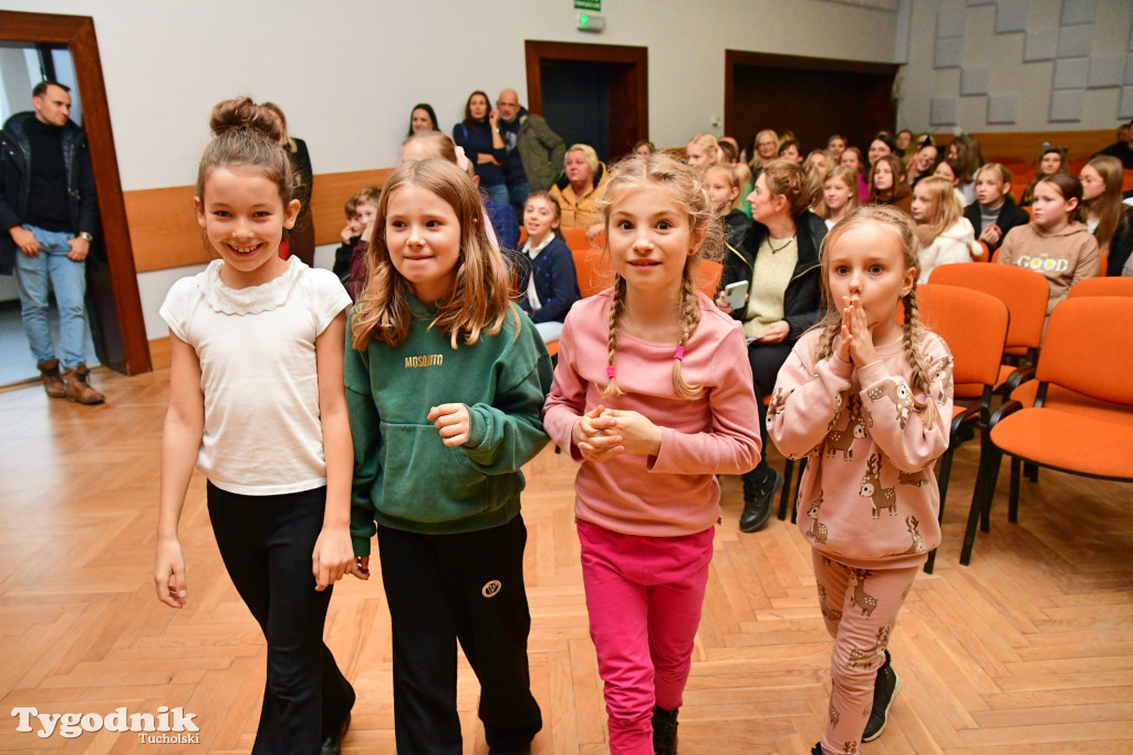 IV Powiatowy Konkurs Teatr Między Wierszami