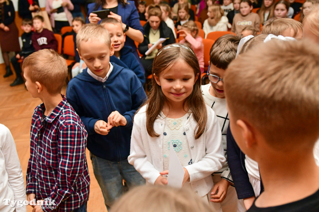 IV Powiatowy Konkurs Teatr Między Wierszami