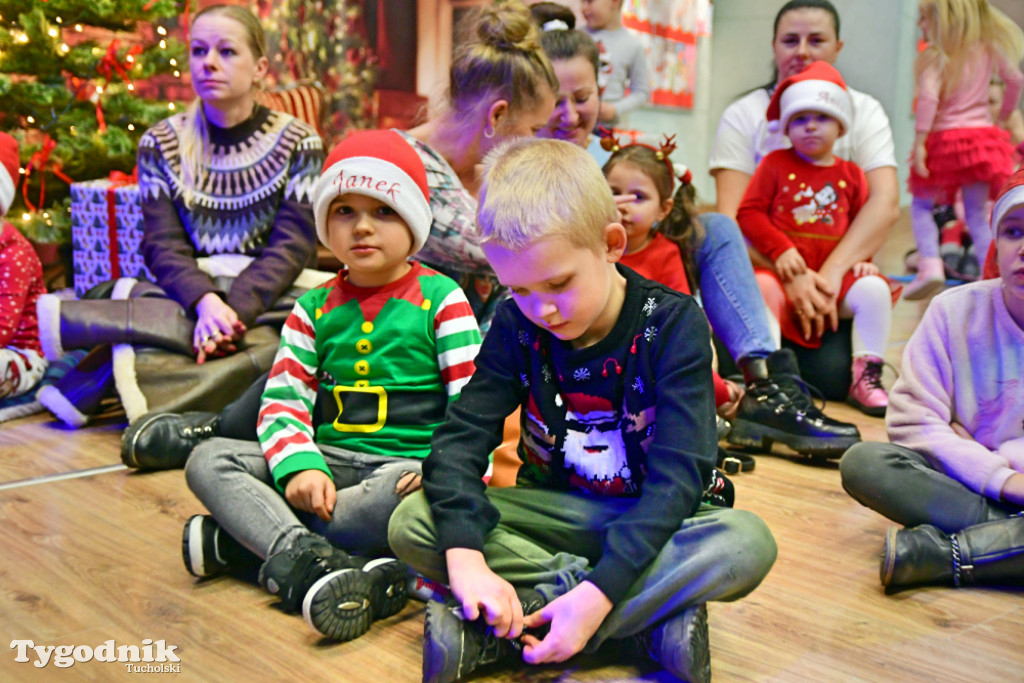 Mikołajki w Cekcynie. Wytańczyli przyjazd Mikołaja