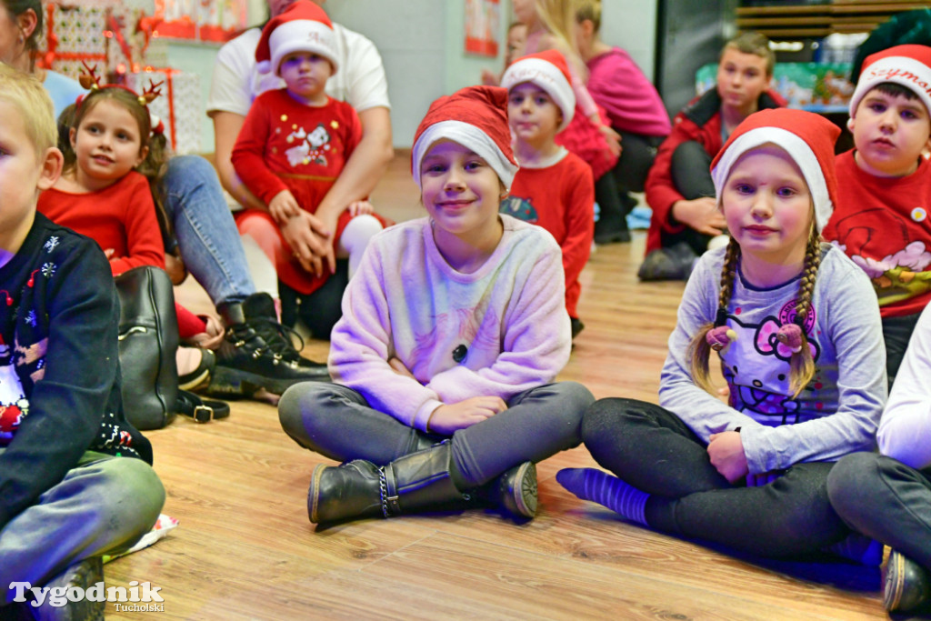 Mikołajki w Cekcynie. Wytańczyli przyjazd Mikołaja