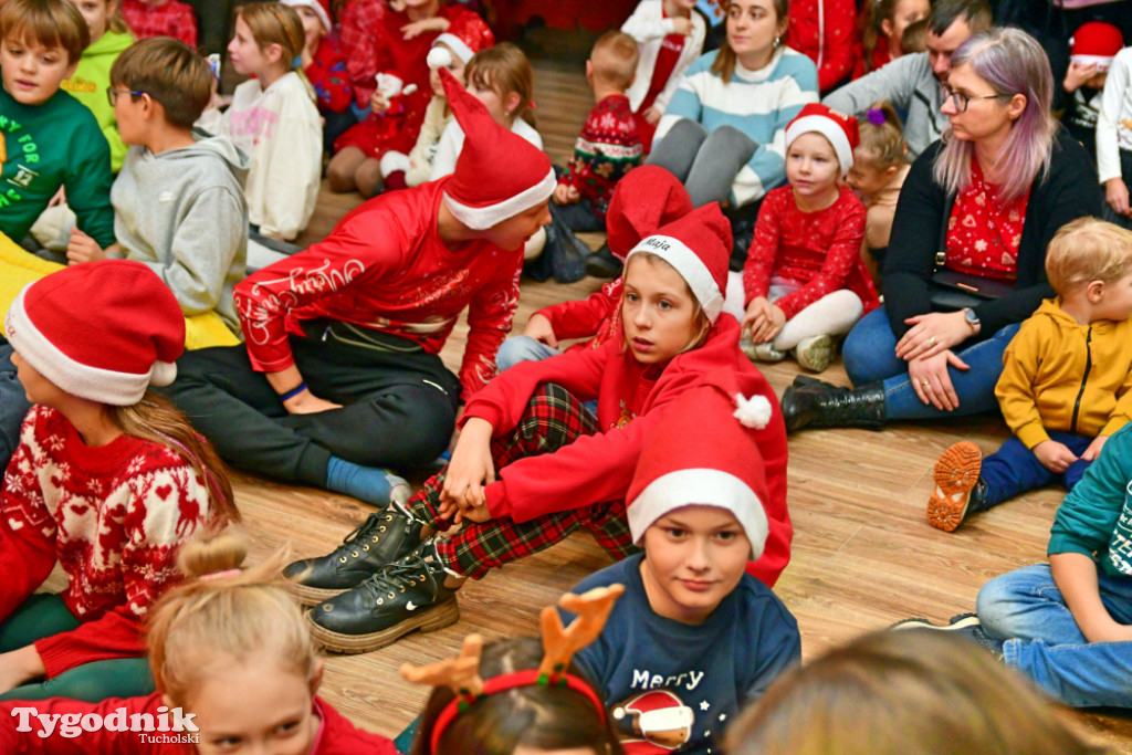 Mikołajki w Cekcynie. Wytańczyli przyjazd Mikołaja