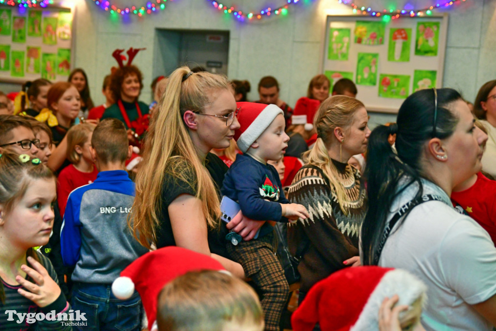 Mikołajki w Cekcynie. Wytańczyli przyjazd Mikołaja