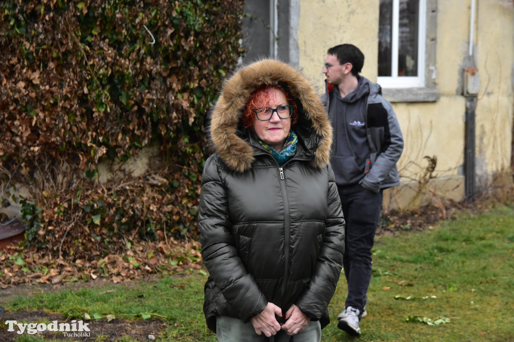 Pociąg specjalny na trasie kolejowej Tuchola - Pruszcz Bagienica! Jak wyglądał przejazd mikołajkowy?