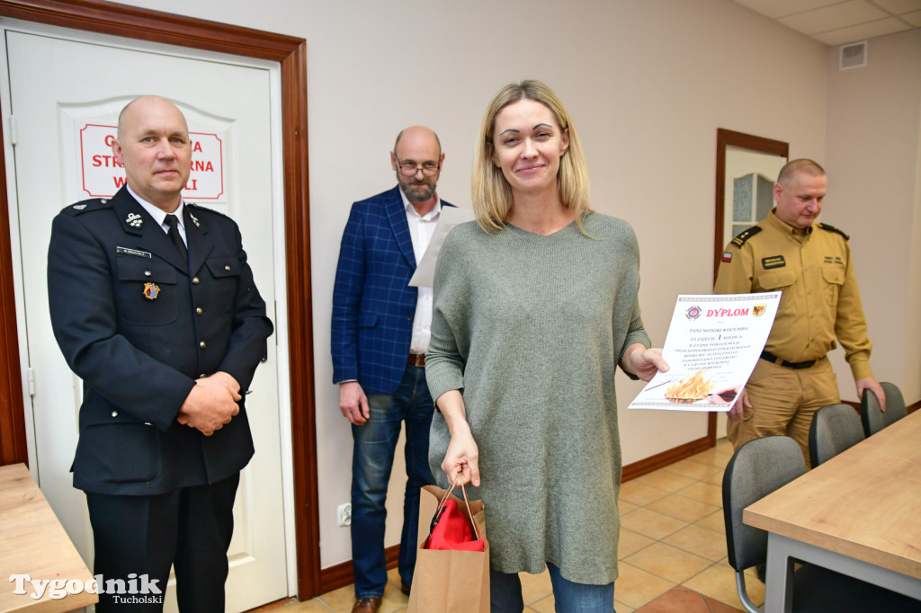 Powiat tucholski. Malują, jak \