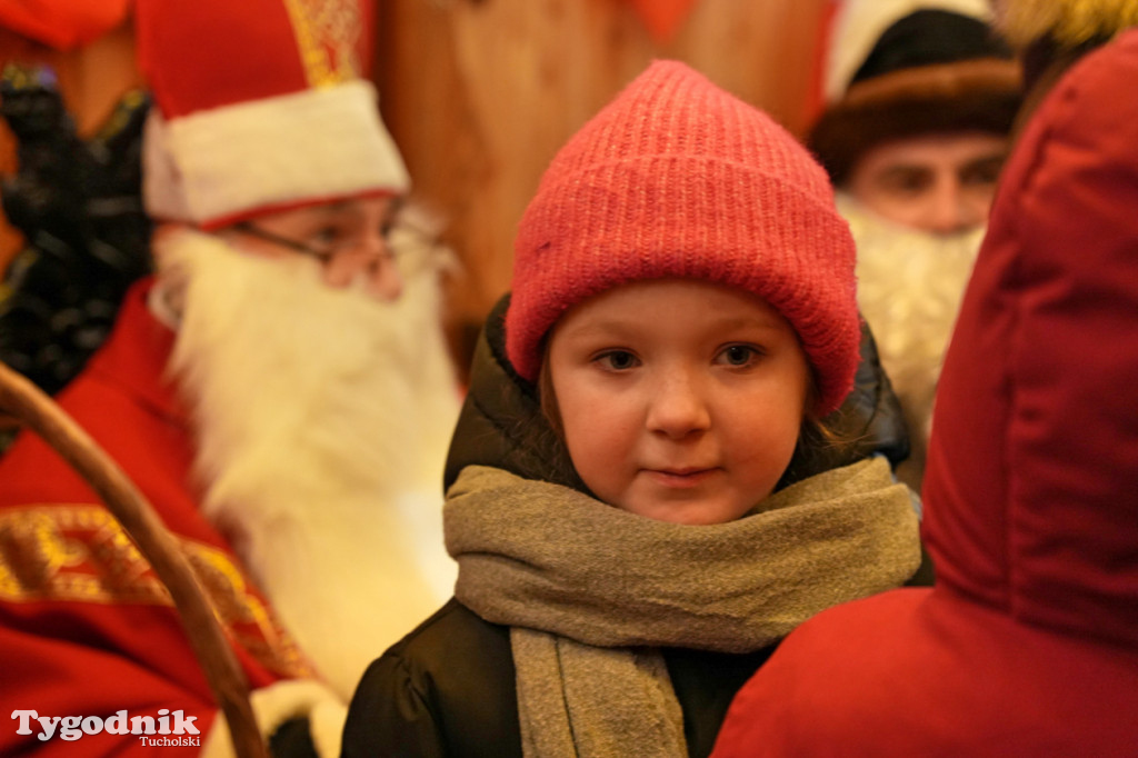 Domek Mikołaja i borowiackiego Gwizdora - Jarmark w Tucholi