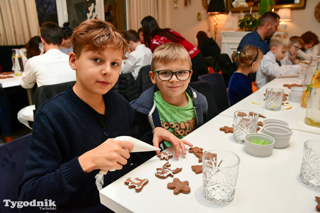 Pierniki, kręgle... Świąteczne popołudnie z dziećmi w Tucholi