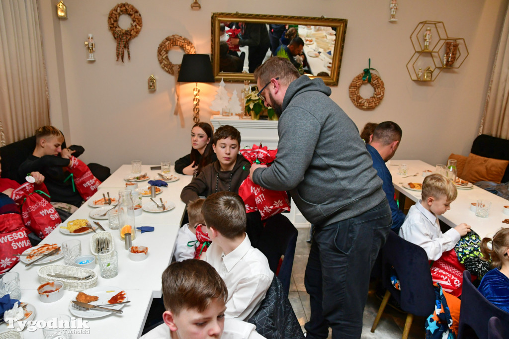 Pierniki, kręgle... Świąteczne popołudnie z dziećmi w Tucholi