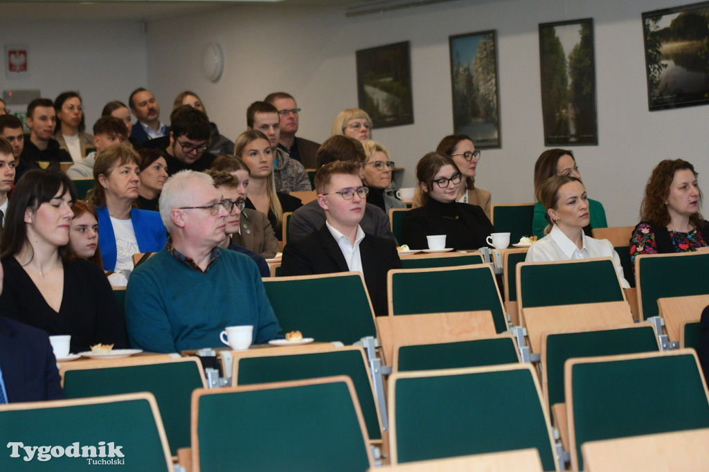 Konferencja Powiatowego Urzędu Pracy w Tucholi