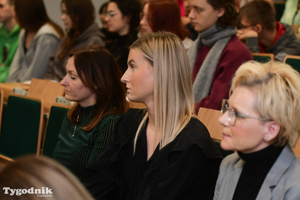 Konferencja Powiatowego Urzędu Pracy w Tucholi