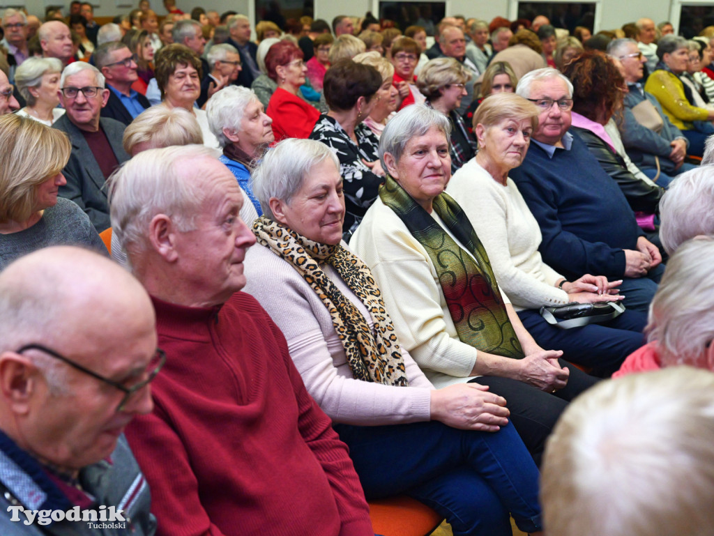 Żuki w Tucholskim Ośrodku Kultury - koncert na walentynki 2025