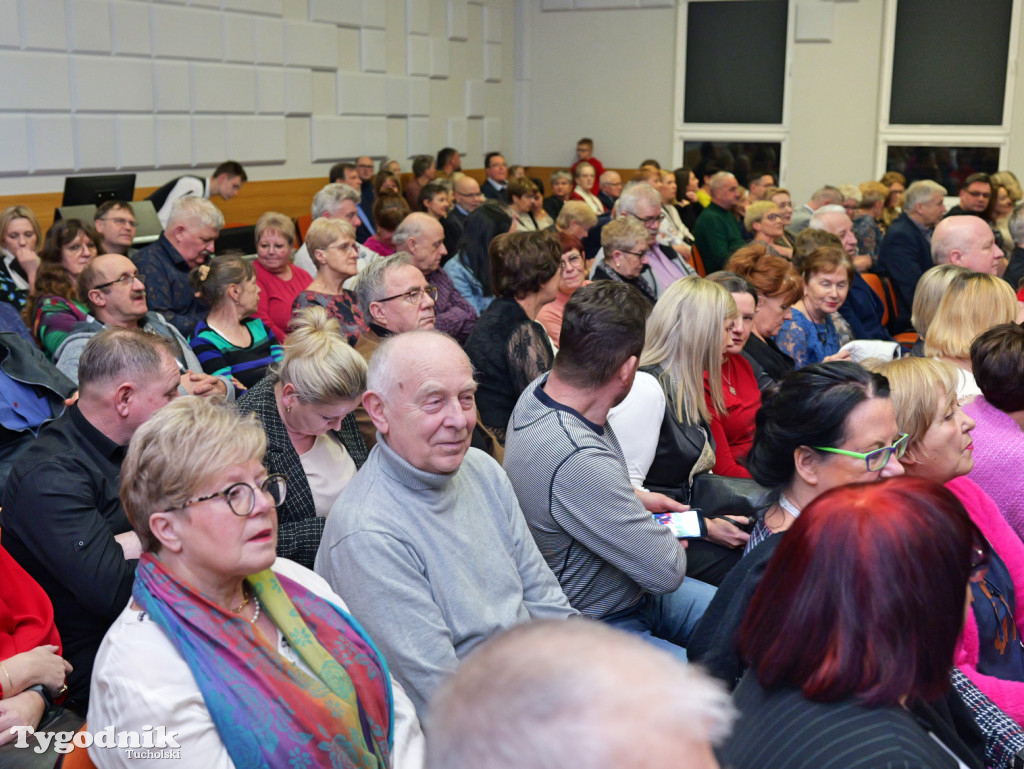 Żuki w Tucholskim Ośrodku Kultury - koncert na walentynki 2025