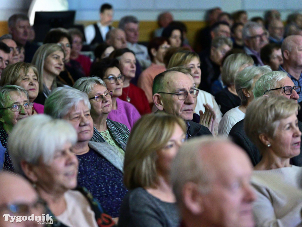 Żuki w Tucholskim Ośrodku Kultury - koncert na walentynki 2025