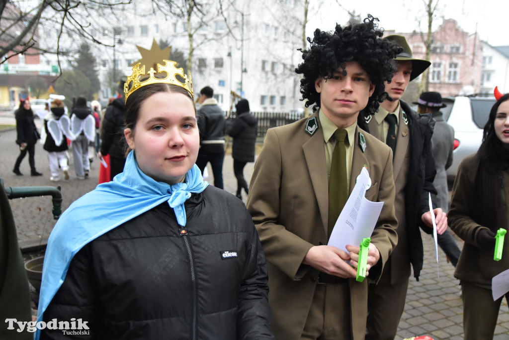 Tucholskimi ulicami przeszedł barwny korowód kolędników! Do łask powraca dawna tradycja?