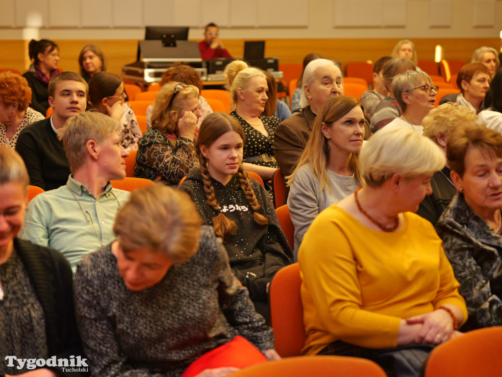 Tucholski Chór Gospel AVE na Dzień Kobiet