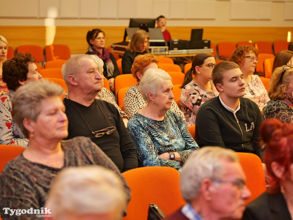 Tucholski Chór Gospel AVE na Dzień Kobiet