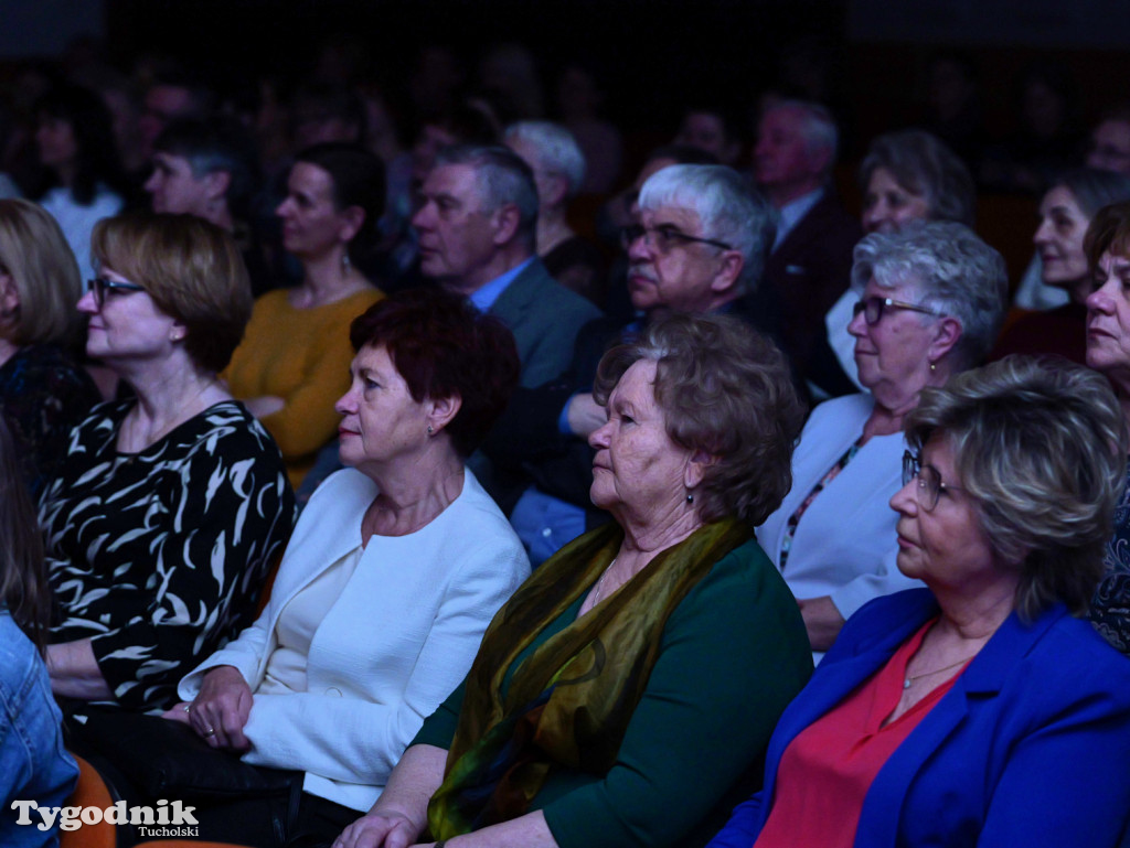 Tucholski Chór Gospel AVE na Dzień Kobiet