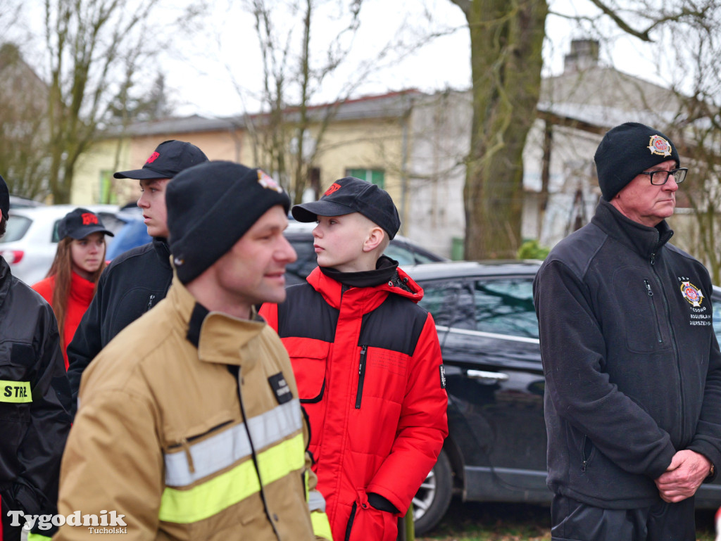 W parku w Kęsowie zawisły budki lęgowe. Akcja u progu wiosny