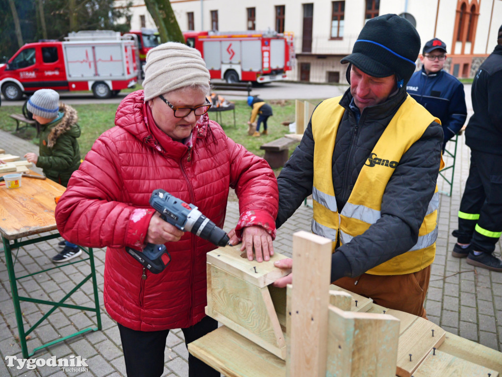 W parku w Kęsowie zawisły budki lęgowe. Akcja u progu wiosny