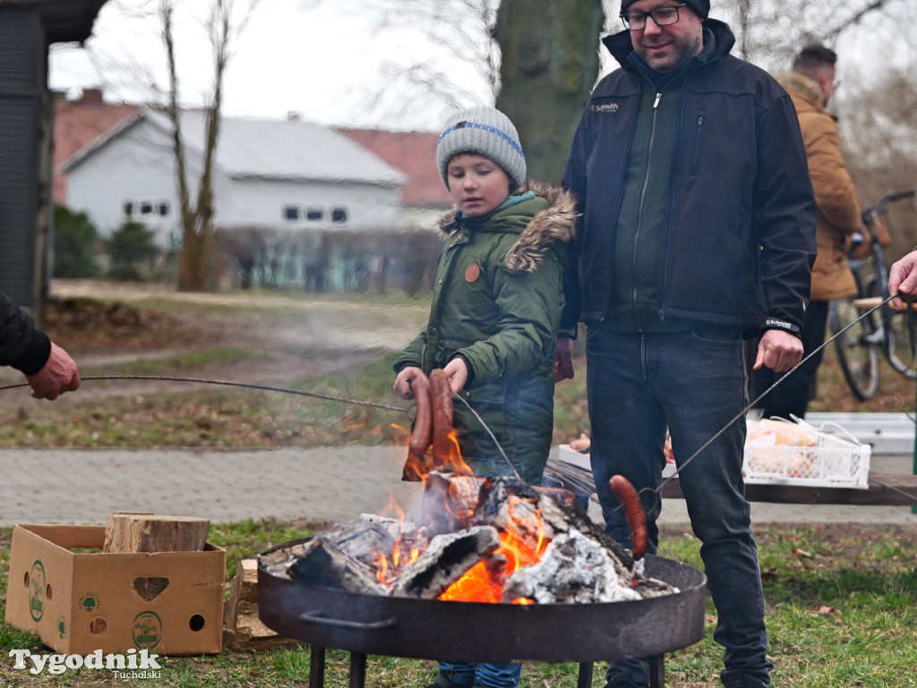 W parku w Kęsowie zawisły budki lęgowe. Akcja u progu wiosny